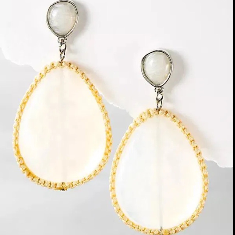 nwt FREE PEOPLE Taking Chances Drop Dangle Earrings